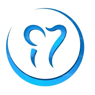 Tooth Logo Vector